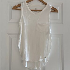 Elegant White Tank Top with Pocket